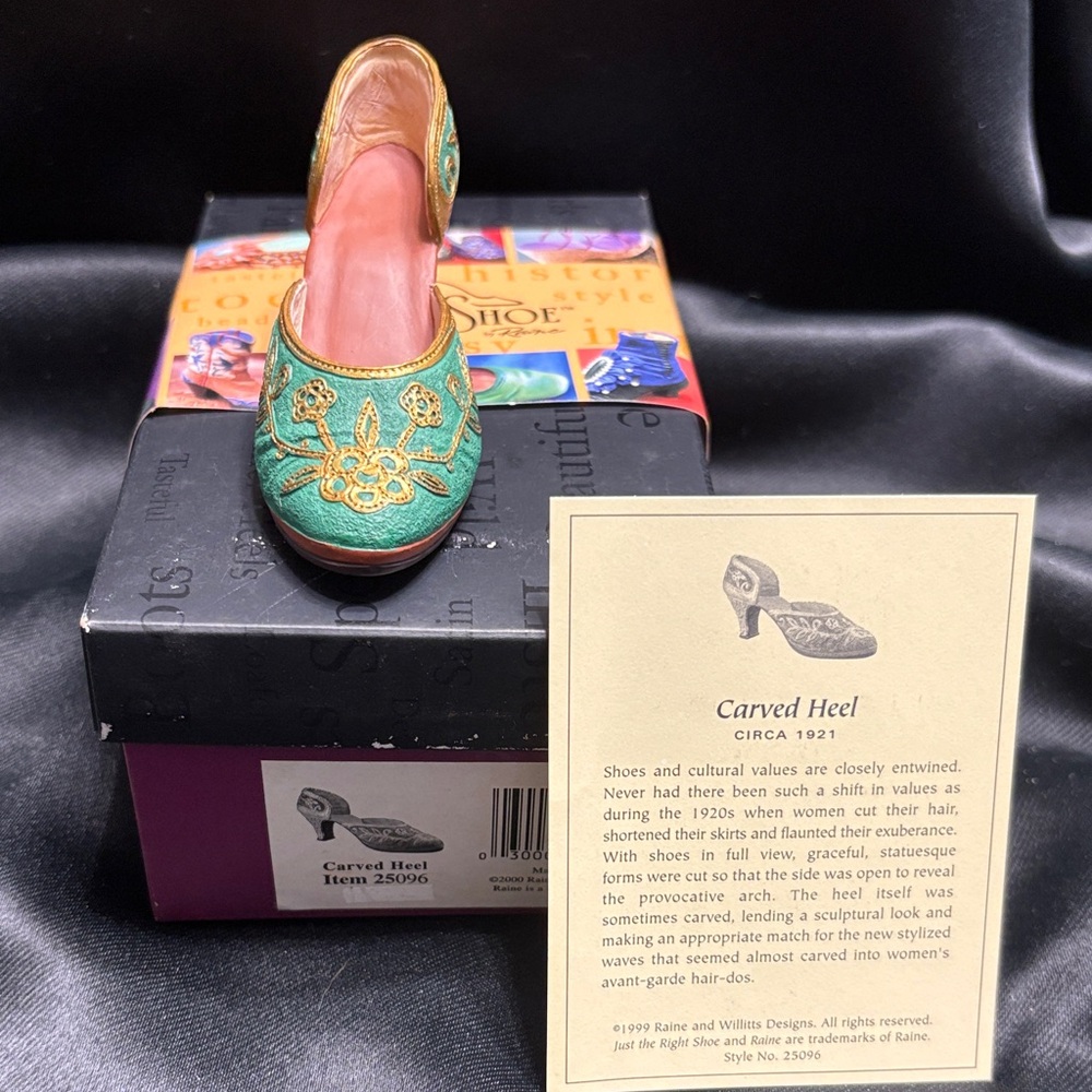 Just The Right Shoe Teal and Gold Carved Heel. Box and COA - Picture 4 of 5